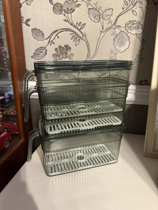 Продаются кинтейнеры пластиковые