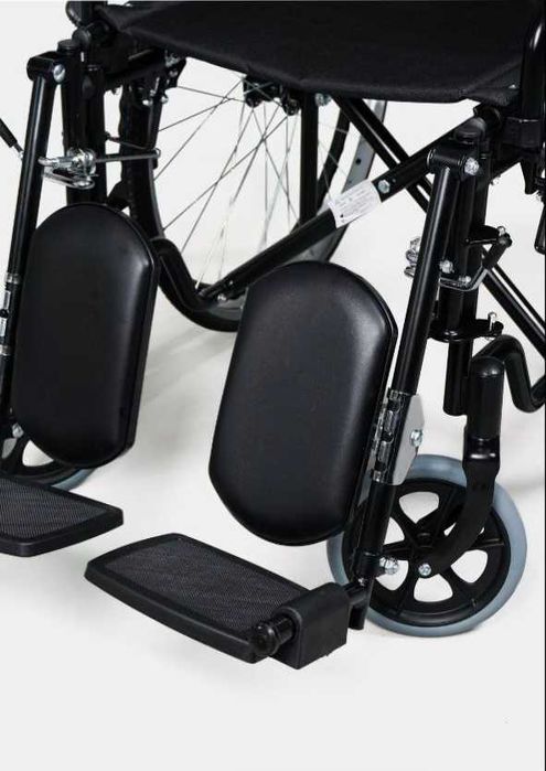 Инвалидная коляска высокого класса с ручным приводом модель YK8001