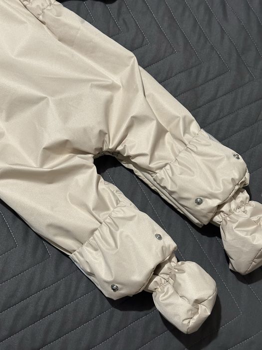 Продается детский комбинезон