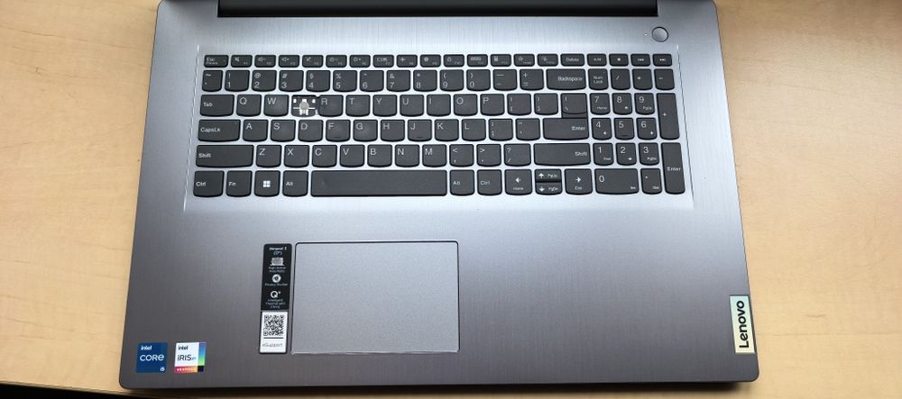 Laptop Lenovo Ideapad 3_17"FHD_i5-1155G7_4GB DDR4_SSD 256GB__ca NOU