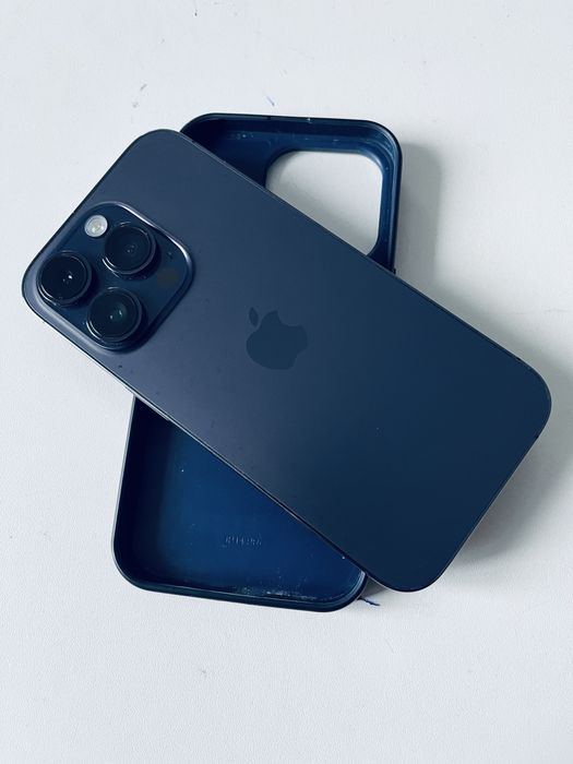 Продам Айфон 14 про