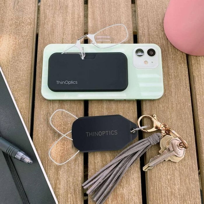 Очки-брелок для чтения