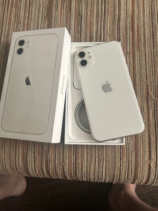 Телефон айфон 11