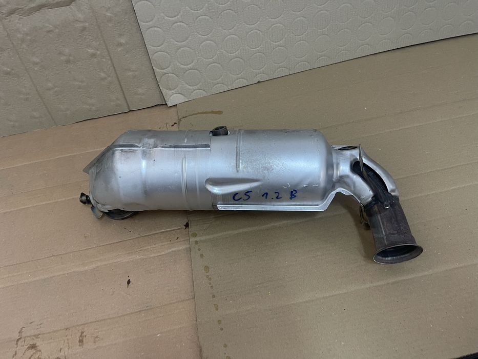 Catalizator Peugeot 3008 II 1.2 b THP 5008 II 9842077980 an 2017-2024