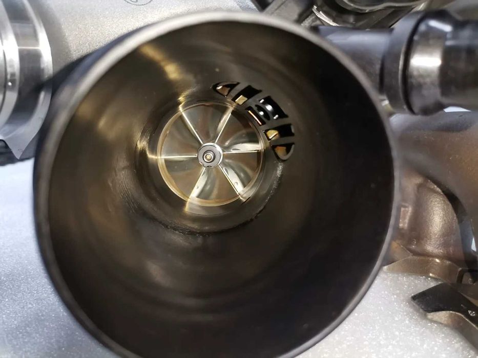 Ново 95км Турбo B58 / 8679022 BMW 2 3 4 / x3 x4 / z4 4.0i 4.0ix B58