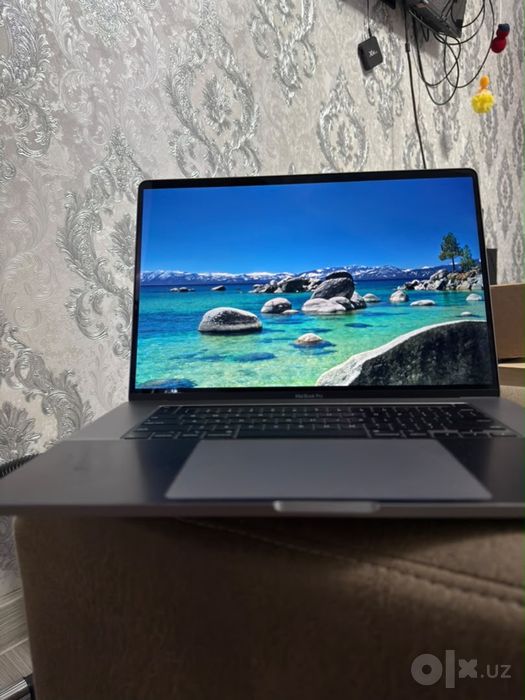 MacBook Pro 2019 16GB/1TB