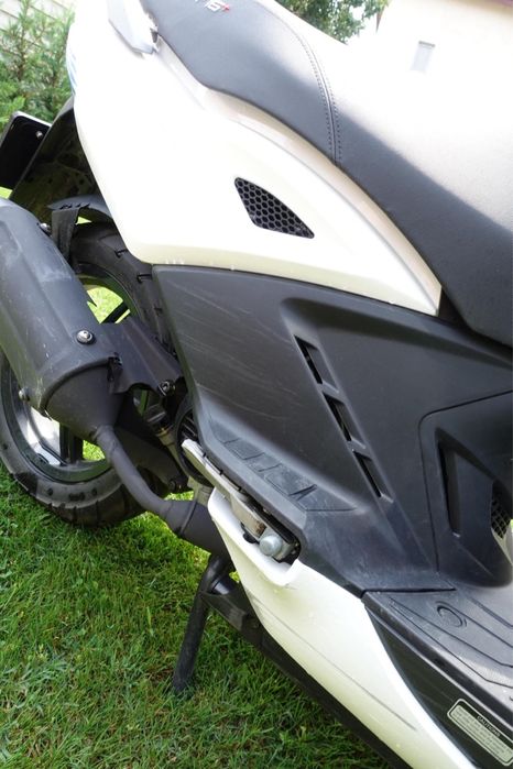 Scuter KYMCO Agility 49 CC, se poate conduce de la 16 ani