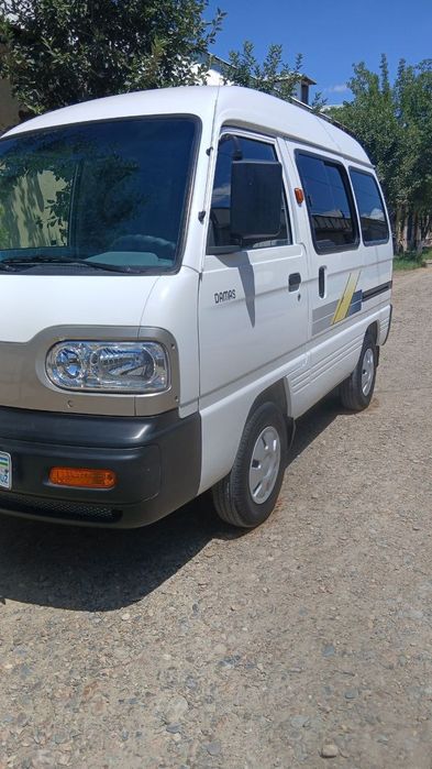 Pachka damas metan polik chixol qilingan