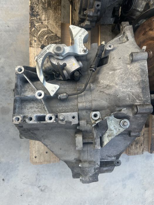 Cutie de viteze Ford Mondeo / Kuga  Mk5 motor 2.0 dci 6 trepte / motor t7ce t7cn RMDG9R7002KCB / DG9R-7F096-ACC