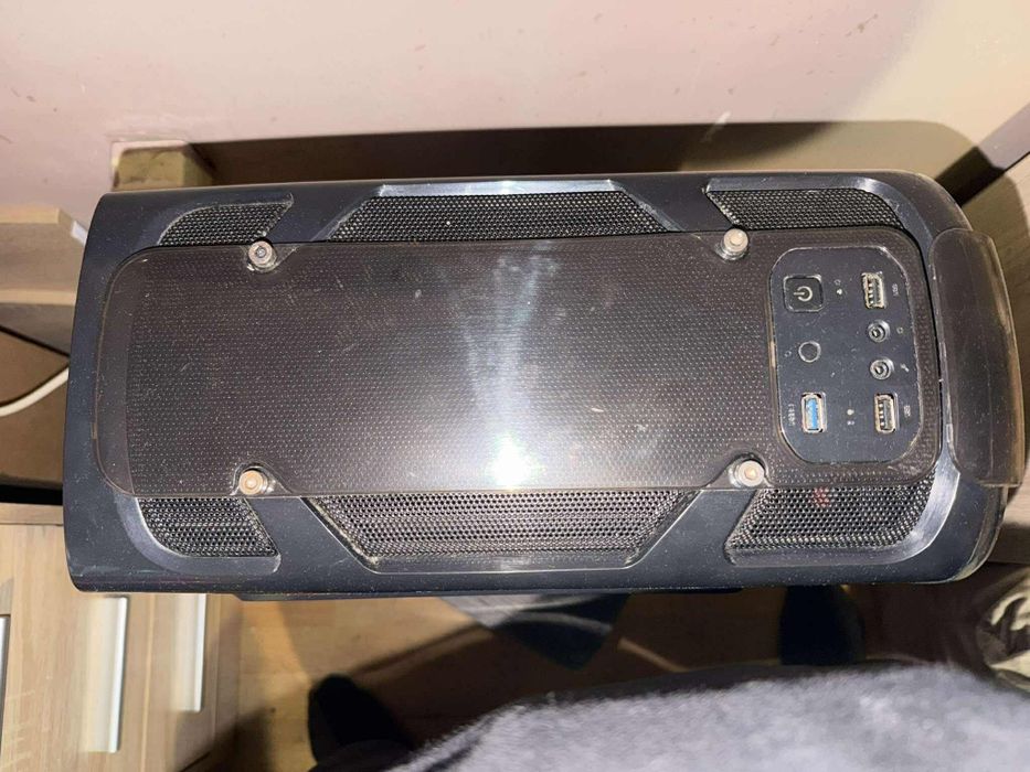 Геймърски компютър + ПОДАРЪК Монитор Asus VS228