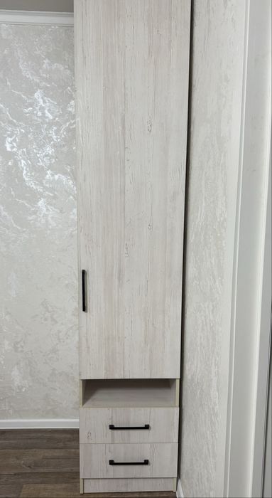 Шкаф 200/50 состояние новое