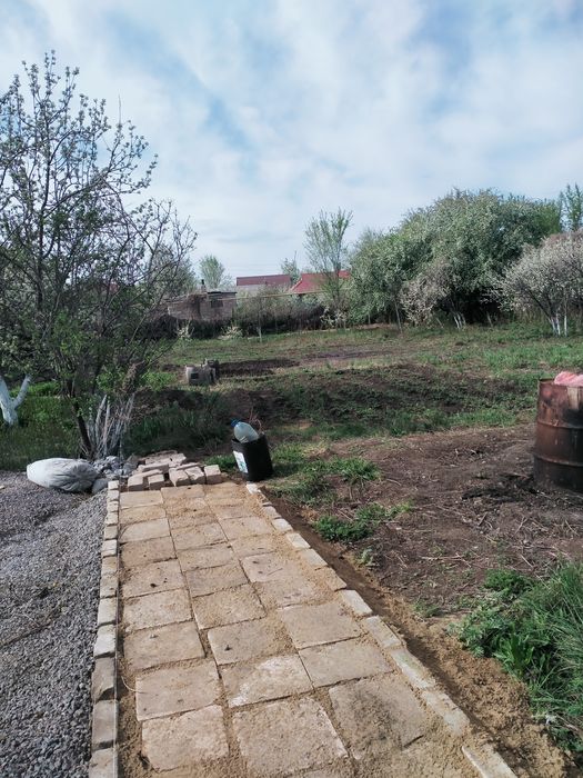 Продам дачу в черте города