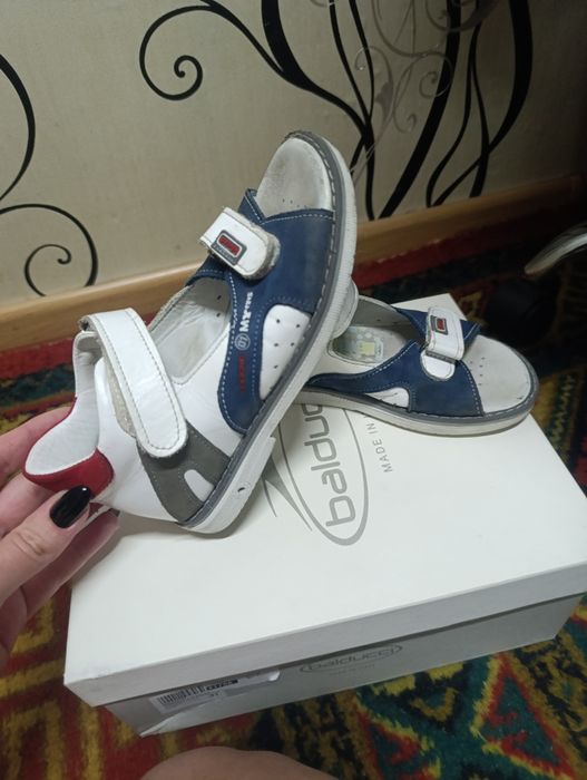 Сандали на мальчика