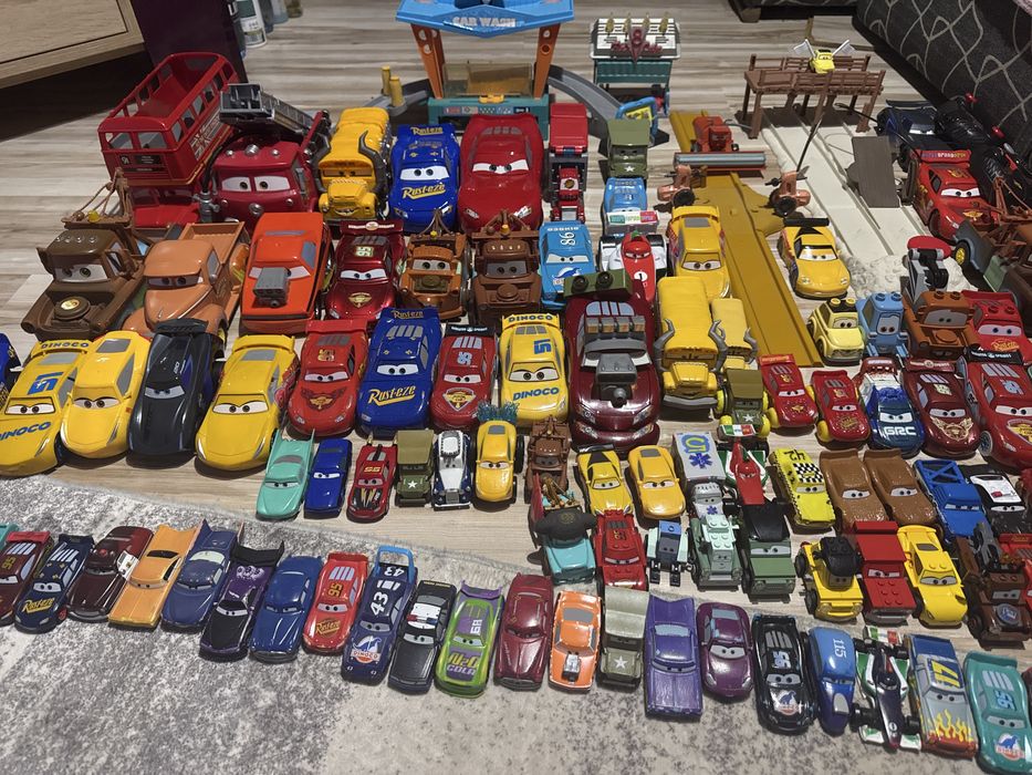 Masinute disney cars din plastic