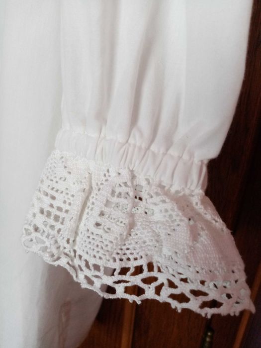 Bluza alba tip ie