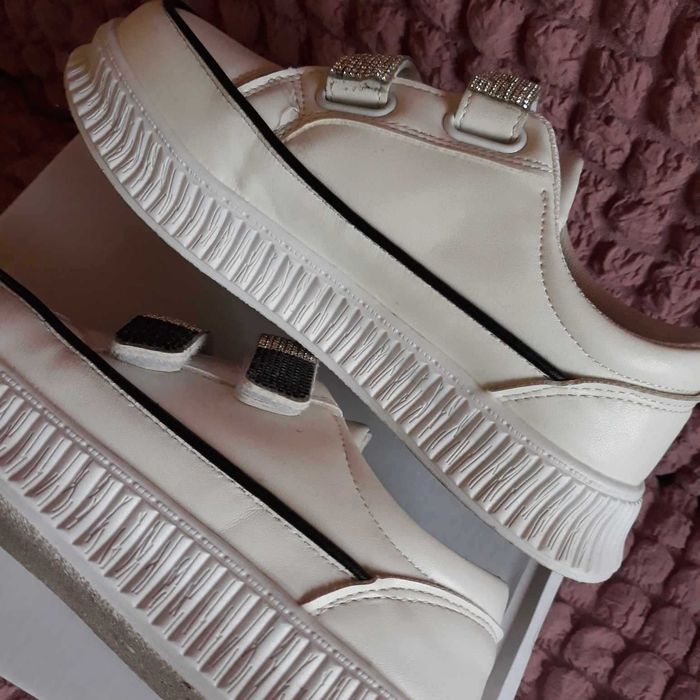 Спортни   Обувки