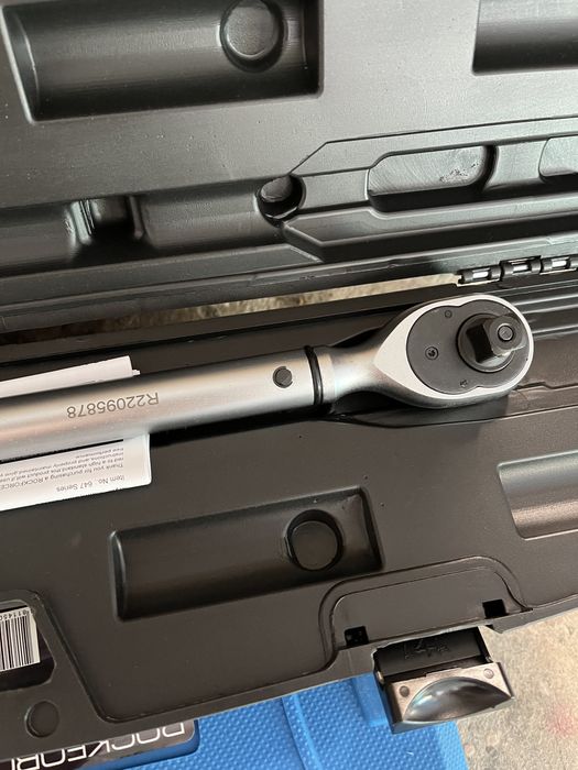 Динамометричен ключ 1/2 40-220Nm с бърза фиксация RockForce Premium