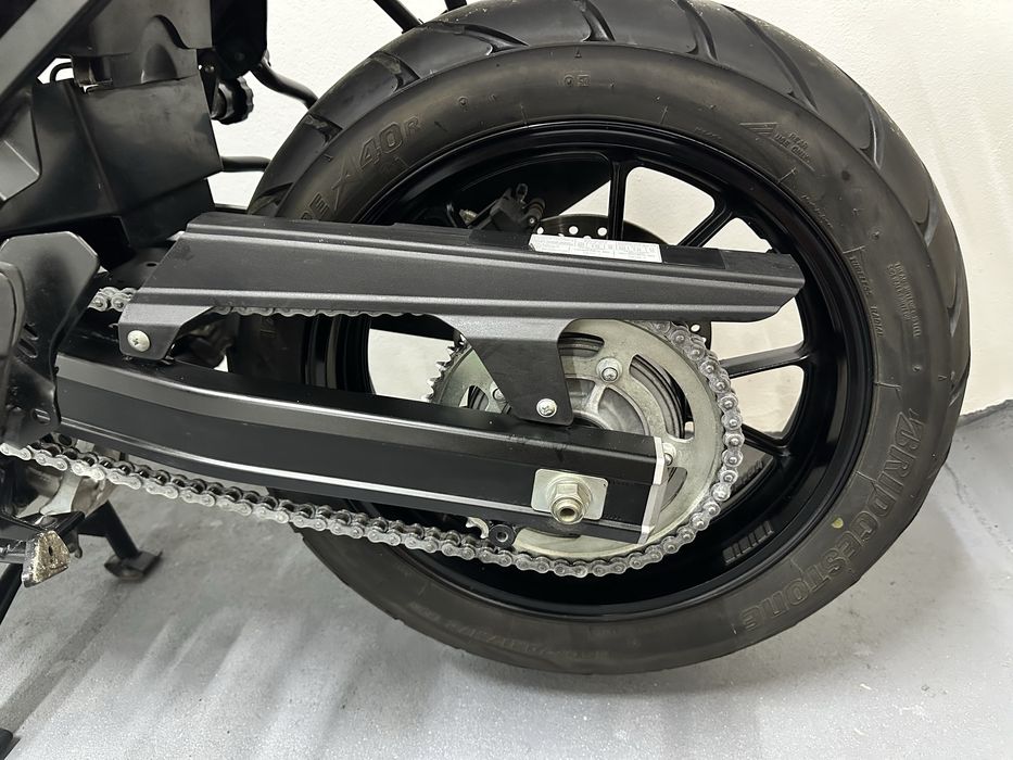 Suzuki V-strom 650. ABS.