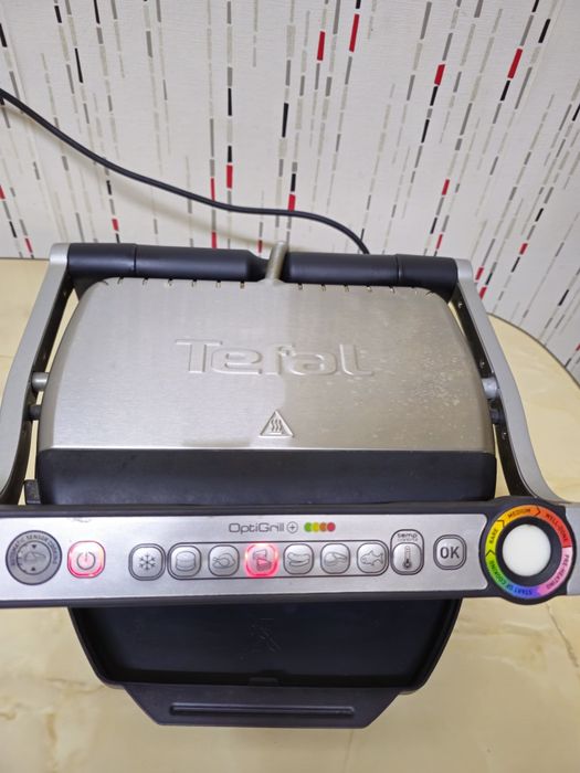 Gratar electric Tefal OptiGrill+