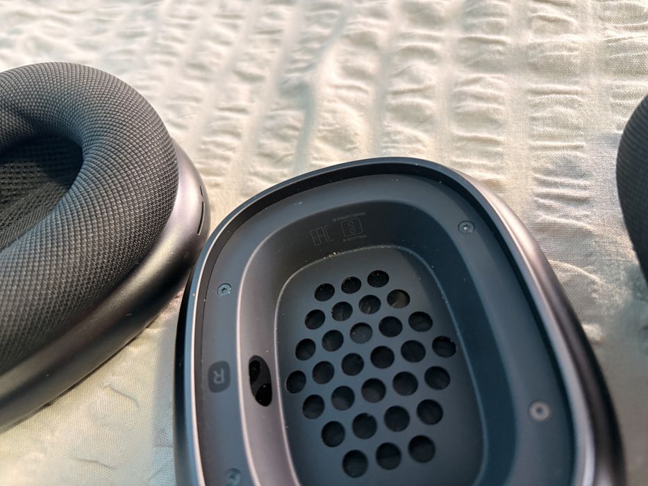 Vand casti apple airpods max