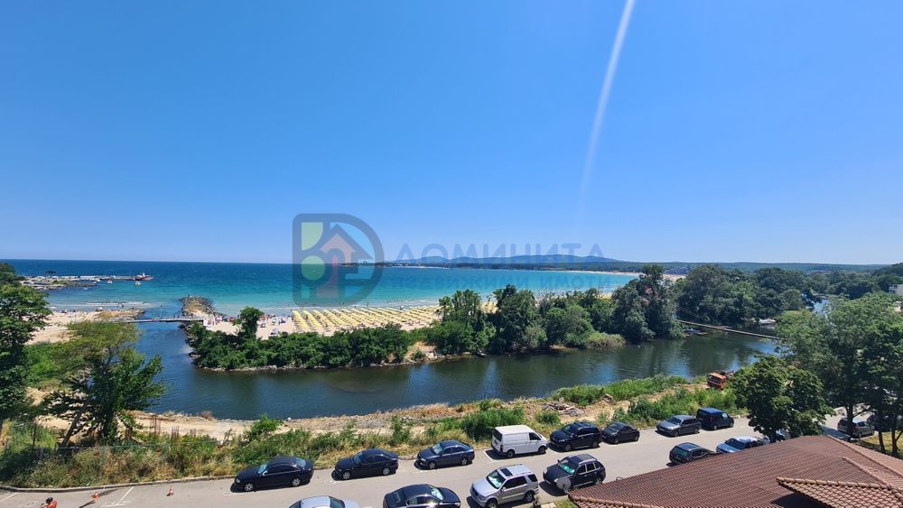 Дава се под наем Двустаен апартамент в Приморско - 60 кв.м за 6483.12 € - Снимка #1