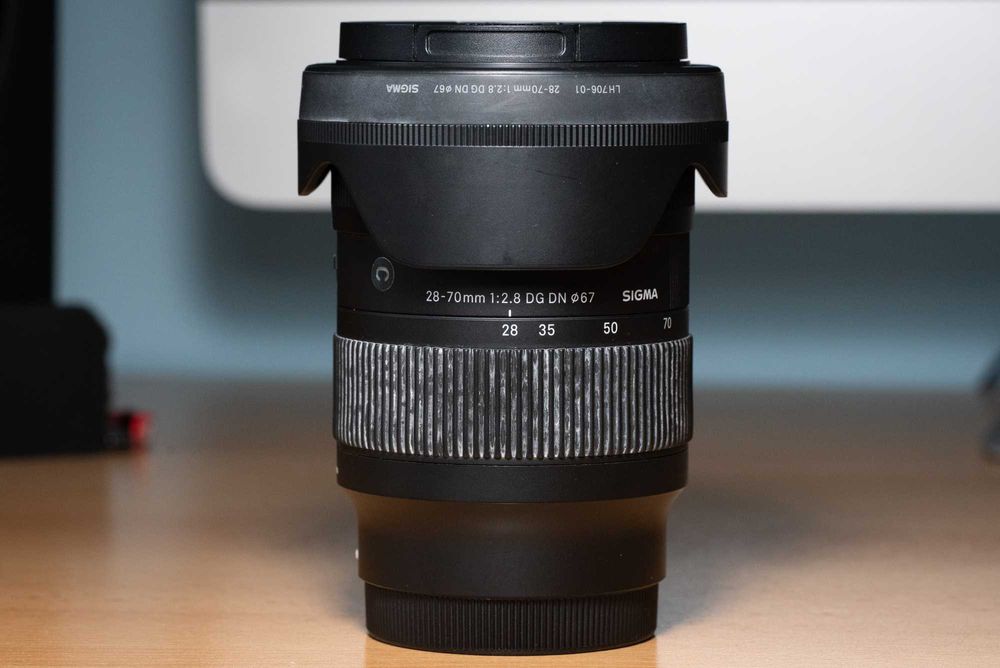 Sigma 28-70mm f/2.8 DG DN Contemporary - Sony E-Mount