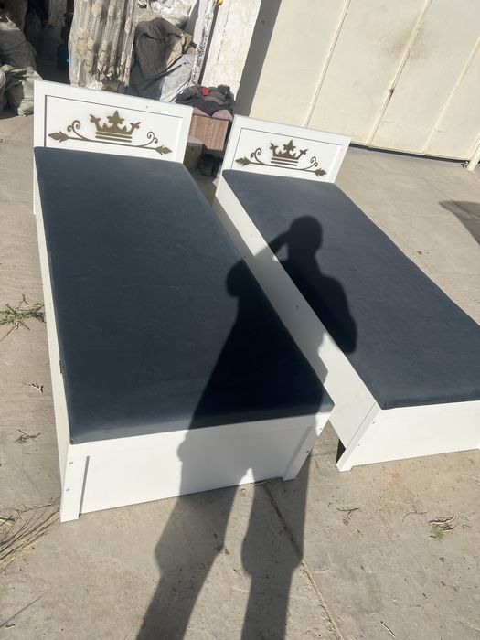 Кровать кровати диван