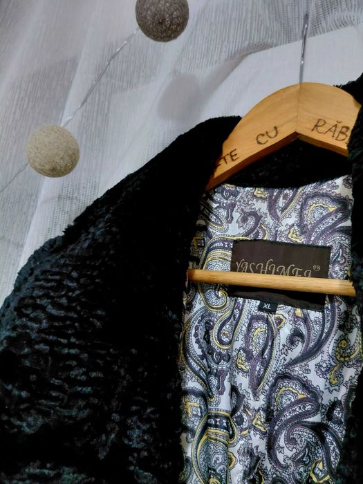 Haină de blană  ,XL , elegantă