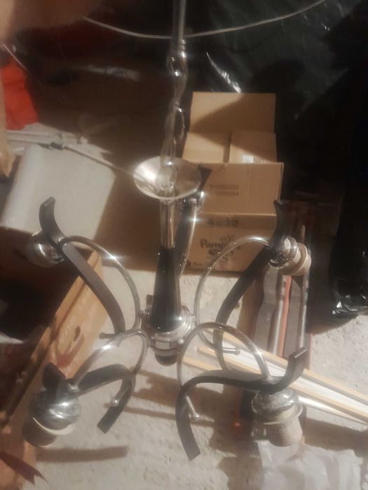 Lustra cu cinci brate