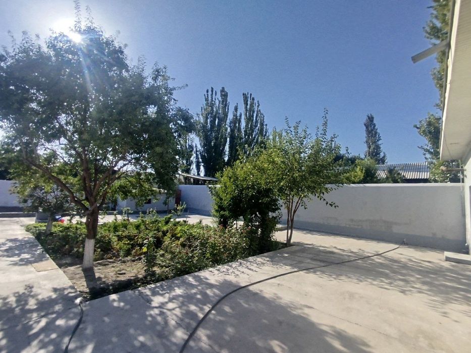 Toshkentli Guzarda 9.3 sotix xovli SROCHNA