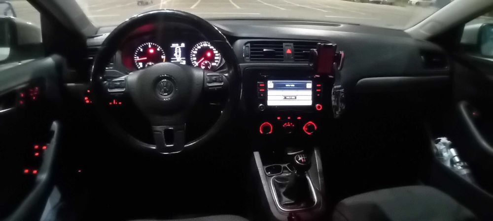 VW Jetta 2012 *1.6tdi *Distributie noua *Acte la zi