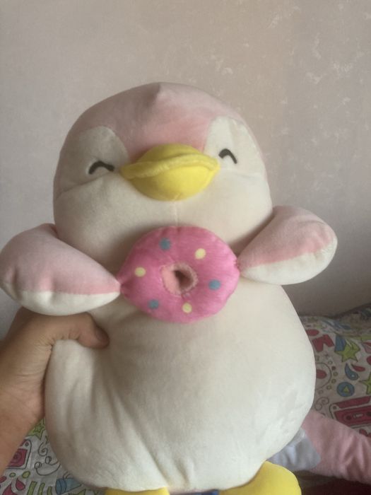 Продам мягкую игрушку пингвина