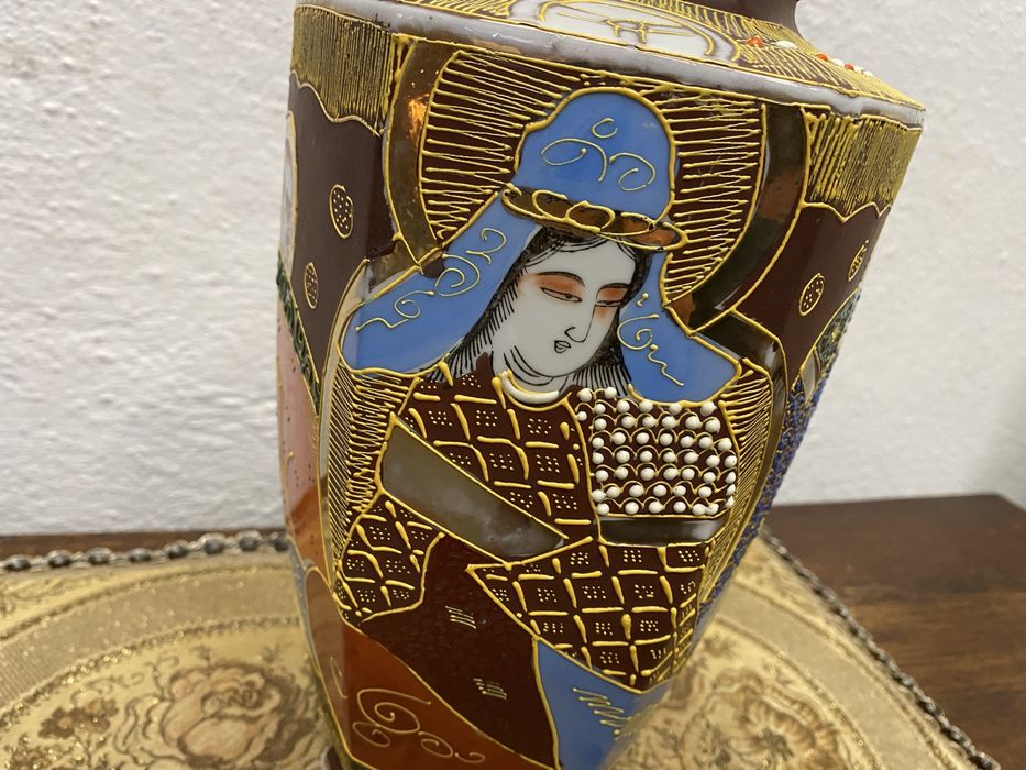 Японска ваза от порцелан сацума