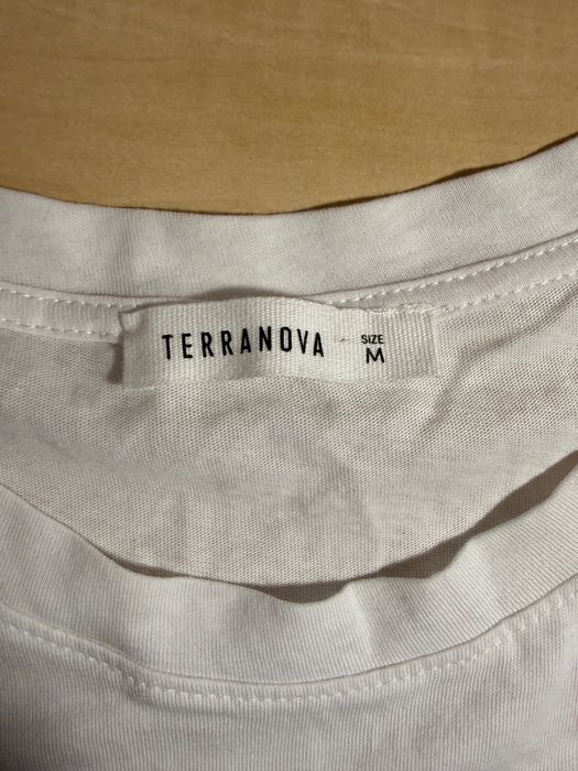 Тениска от Terranova, като нова, размер М