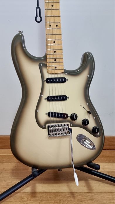 Chitară electrică Fender Squier Antigua Classic Vibe 70