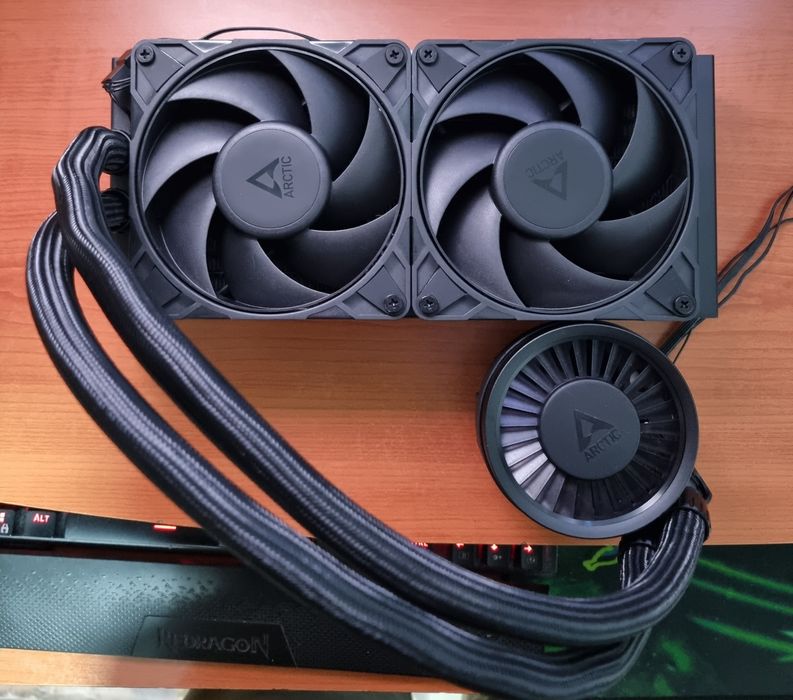 Cooler ARCTIC Liquid Freezer III Pro 240 Racire cu lichid AIO 240mm