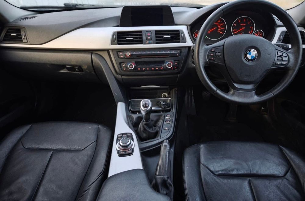 Dezmembrez BMW 320ed F30,manual,Xenon, piele incalzit ,jante 16