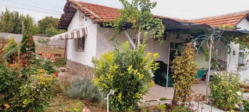 Продава се Къща в с. Селци, Област Пловдив - 60 кв.м за 1167 €/кв.м - Снимка #1