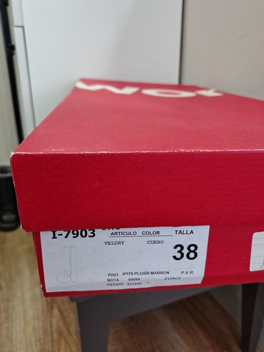 Сапоги женские 38 размер