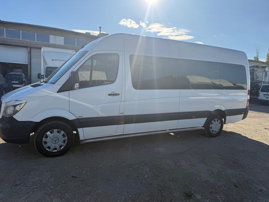 Ofer transport persoane 8+1 Mercedes Sprinter