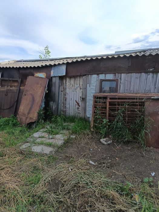 Продам дом в поселке Константиновка