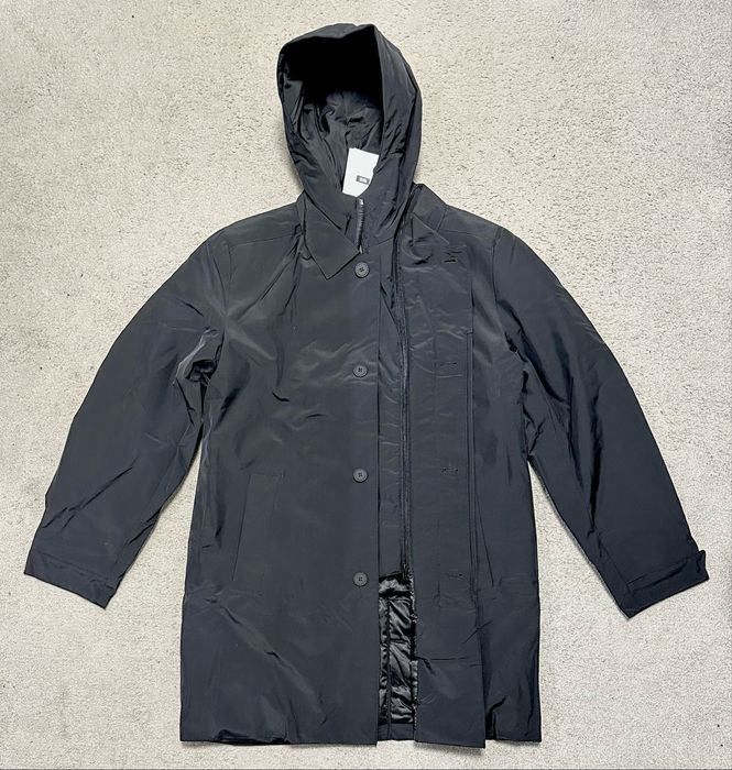 Чисто ново оригинално зимно яке