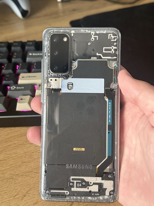 Samsung S20 8/128gb Кастомный