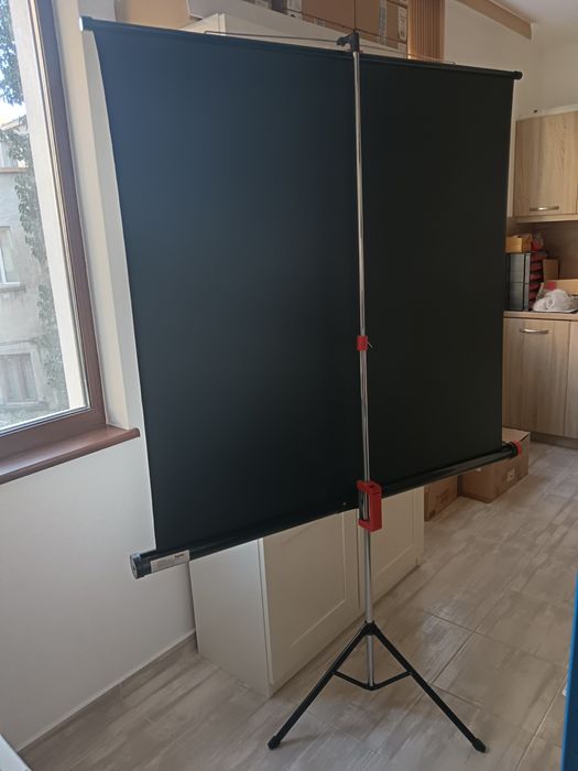 Екран за проектор HAMA, eкран на стойка 125 x 1125 cm, мобилен комплек
