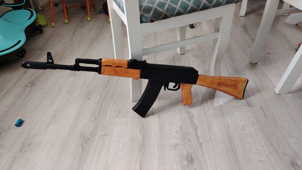 Макет автомата АК-47 деревянный