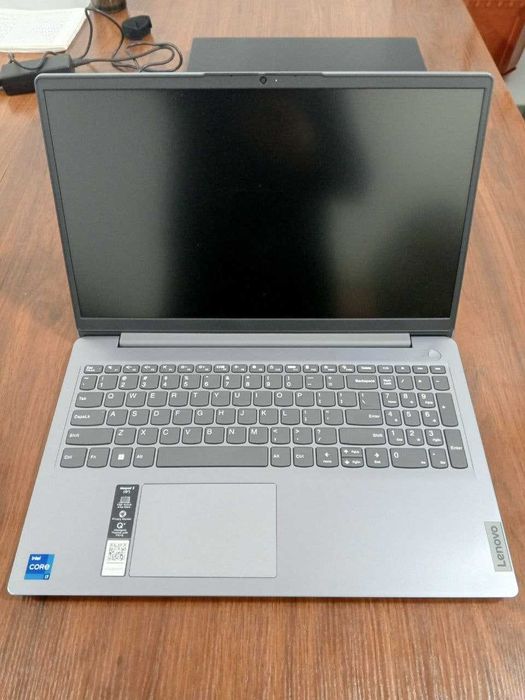 Lenovo intel i7 11-avlod, 8/256, 15.6 Notebook noutbuk ноутбук