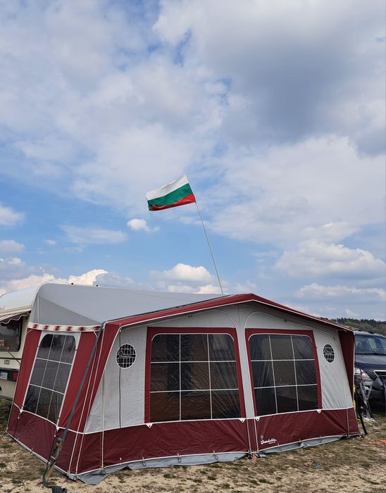 Продавам каравана