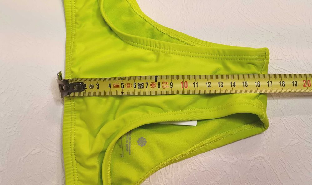 Nike Slip de baie dama NESSA220 marimea XS Nike Essentials Cheeky Bikini