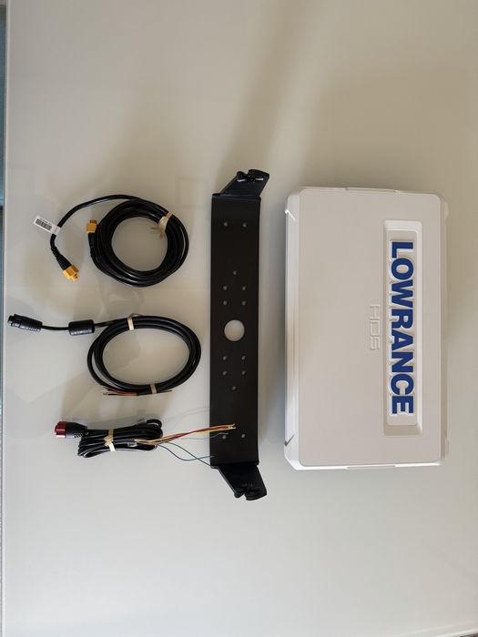 Сонар Lowrance HDS 16