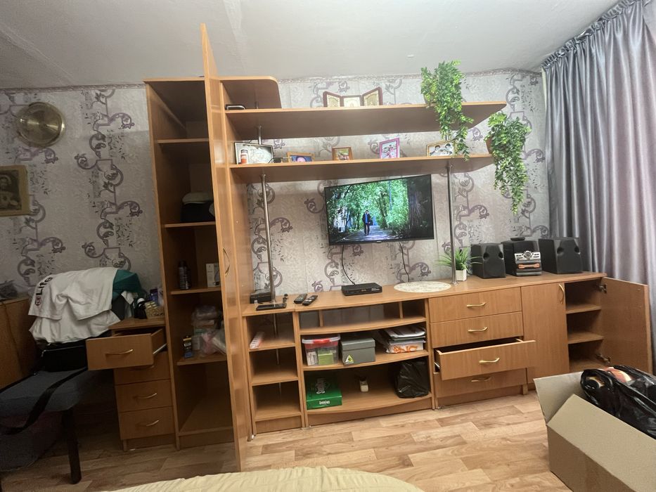 Продам Стенку!В Гостиную!